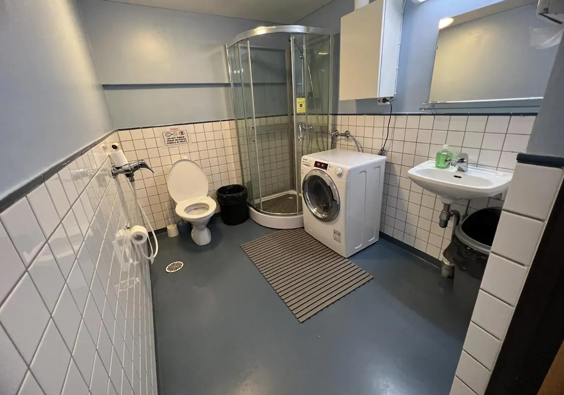 Office House Services 0227 هلسنكي بيت شباب